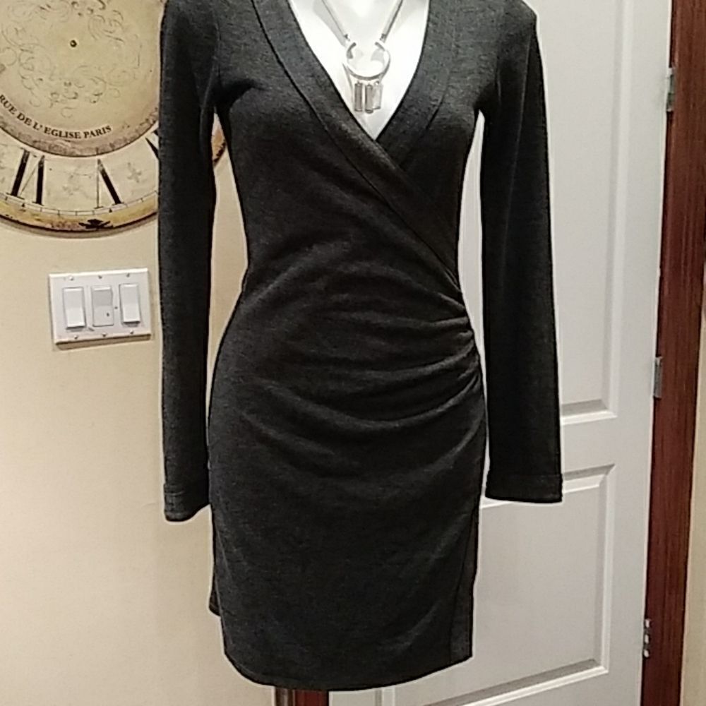 MAX STUDIOS Dress   - Picture 4 of 5